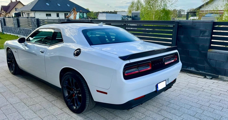 Dodge Challenger cena 209000 przebieg: 2600, rok produkcji 2023 z Ostrołęka małe 352